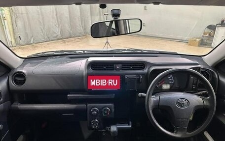 Toyota Probox I, 2018 год, 850 000 рублей, 8 фотография