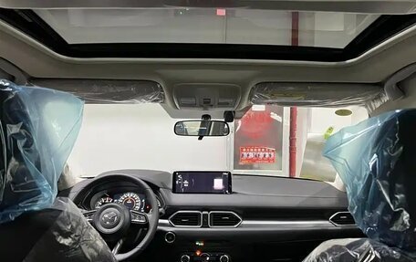 Mazda CX-5 II, 2025 год, 2 420 000 рублей, 17 фотография