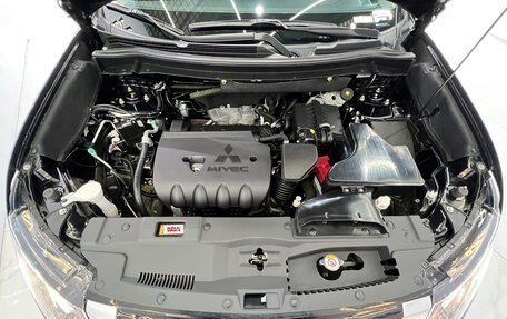 Mitsubishi Outlander III рестайлинг 3, 2022 год, 2 070 000 рублей, 6 фотография