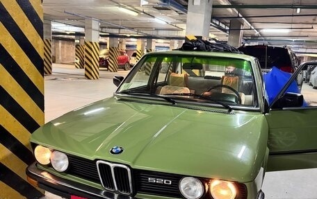BMW 5 серия, 1981 год, 650 000 рублей, 3 фотография