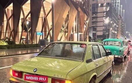 BMW 5 серия, 1981 год, 650 000 рублей, 14 фотография