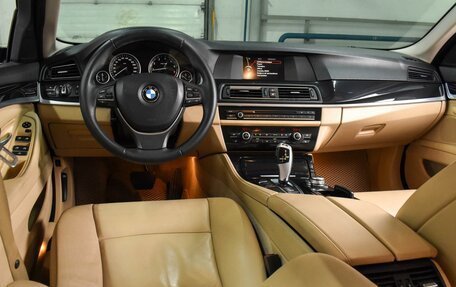 BMW 5 серия, 2013 год, 1 899 000 рублей, 6 фотография
