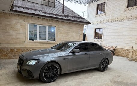 Mercedes-Benz E-Класс, 2018 год, 3 999 999 рублей, 5 фотография