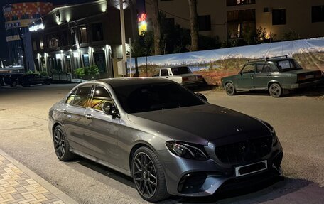 Mercedes-Benz E-Класс, 2018 год, 3 999 999 рублей, 9 фотография
