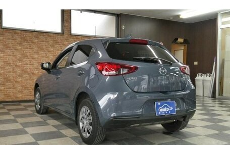 Mazda 2 III, 2022 год, 900 000 рублей, 7 фотография