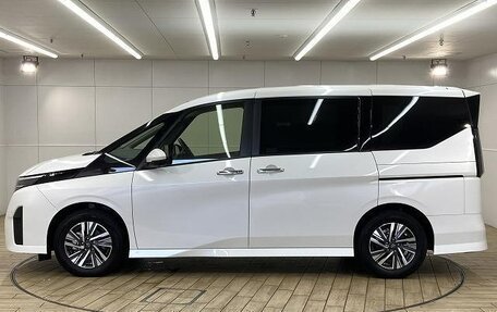 Nissan Serena, 2023 год, 1 850 000 рублей, 8 фотография