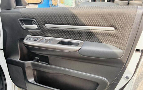 Honda Stepwgn IV, 2020 год, 1 930 000 рублей, 30 фотография