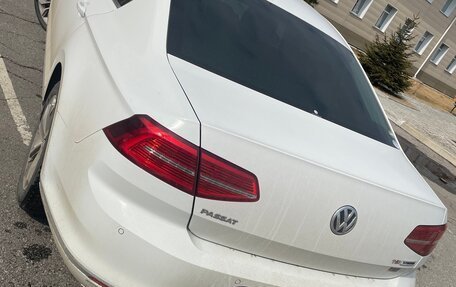 Volkswagen Passat B8 рестайлинг, 2015 год, 2 фотография