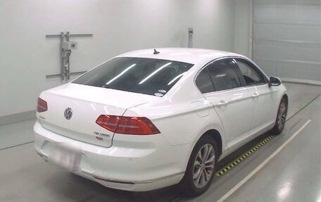 Volkswagen Passat B8 рестайлинг, 2015 год, 15 фотография