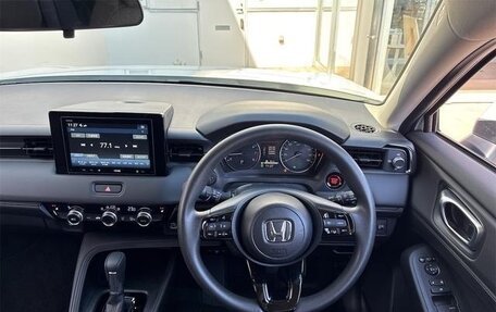 Honda Vezel, 2024 год, 1 580 000 рублей, 7 фотография