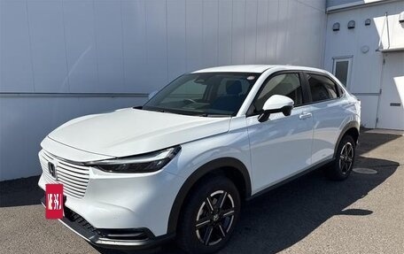 Honda Vezel, 2024 год, 1 580 000 рублей, 3 фотография