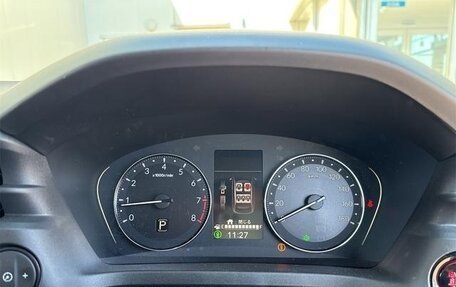 Honda Vezel, 2024 год, 1 580 000 рублей, 22 фотография