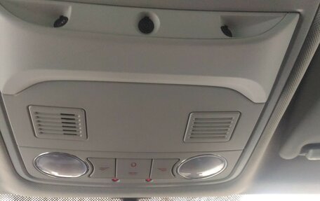 Volkswagen Tiguan I, 2016 год, 1 620 000 рублей, 12 фотография