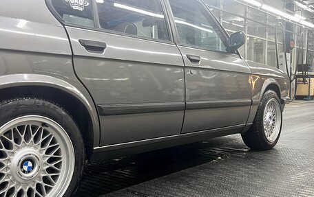 BMW 5 серия, 1987 год, 555 000 рублей, 4 фотография