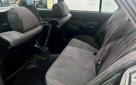 BMW 5 серия, 1987 год, 555 000 рублей, 9 фотография