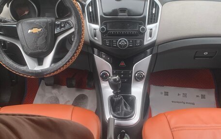 Chevrolet Cruze II, 2012 год, 580 000 рублей, 7 фотография