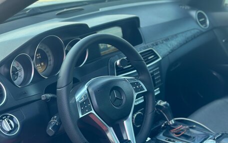 Mercedes-Benz C-Класс, 2011 год, 1 269 999 рублей, 12 фотография