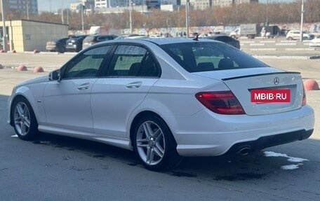 Mercedes-Benz C-Класс, 2011 год, 1 269 999 рублей, 10 фотография