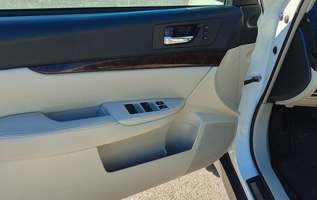 Subaru Outback IV рестайлинг, 2012 год, 1 600 000 рублей, 21 фотография