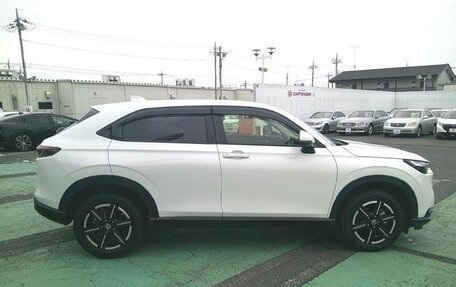 Honda Vezel, 2023 год, 1 750 000 рублей, 5 фотография