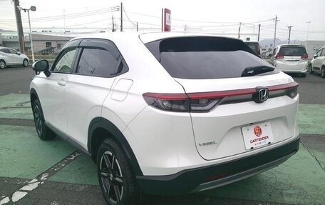 Honda Vezel, 2023 год, 1 750 000 рублей, 6 фотография