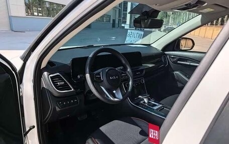 KIA Seltos I, 2023 год, 1 860 000 рублей, 10 фотография