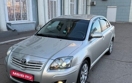 Toyota Avensis III рестайлинг, 2006 год, 960 000 рублей, 1 фотография