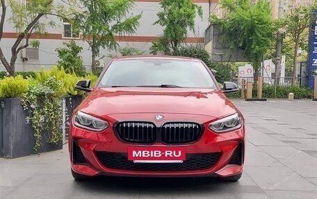 BMW 1 серия, 2022 год, 1 520 000 рублей, 2 фотография
