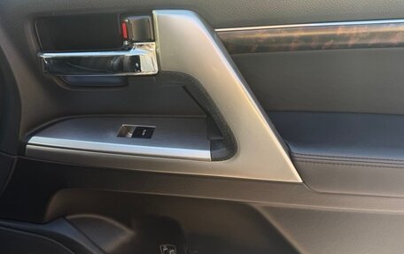 Toyota Land Cruiser 200, 2013 год, 4 800 000 рублей, 15 фотография