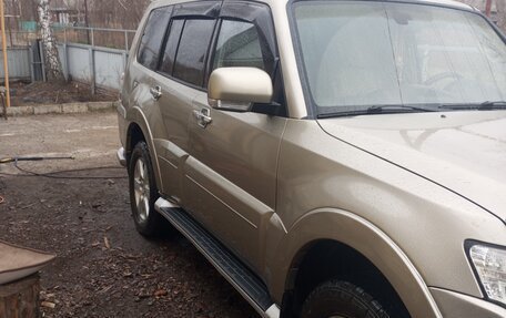 Mitsubishi Pajero IV, 2007 год, 1 100 000 рублей, 2 фотография
