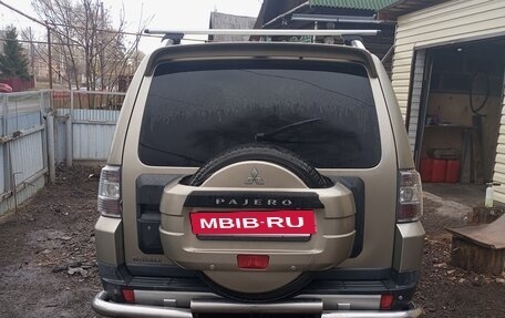 Mitsubishi Pajero IV, 2007 год, 1 100 000 рублей, 4 фотография