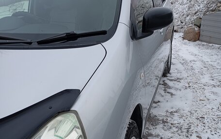 Nissan Wingroad III, 2012 год, 920 000 рублей, 4 фотография