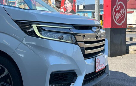 Honda Stepwgn IV, 2020 год, 1 950 000 рублей, 4 фотография