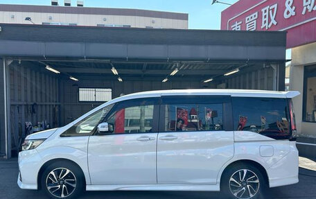 Honda Stepwgn IV, 2020 год, 1 950 000 рублей, 7 фотография