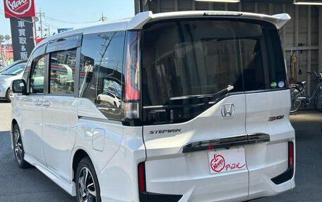 Honda Stepwgn IV, 2020 год, 1 950 000 рублей, 11 фотография