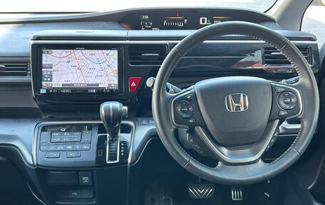 Honda Stepwgn IV, 2020 год, 1 950 000 рублей, 16 фотография
