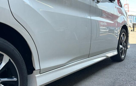 Honda Stepwgn IV, 2020 год, 1 950 000 рублей, 14 фотография