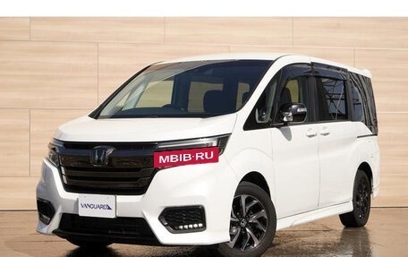 Honda Stepwgn IV, 2019 год, 1 900 000 рублей, 2 фотография