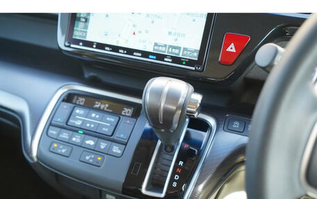 Honda Stepwgn IV, 2019 год, 1 900 000 рублей, 34 фотография