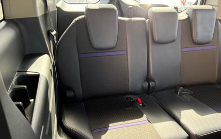 Honda Stepwgn IV, 2019 год, 1 900 000 рублей, 28 фотография