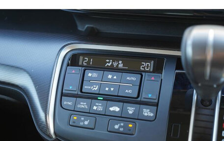 Honda Stepwgn IV, 2019 год, 1 900 000 рублей, 40 фотография