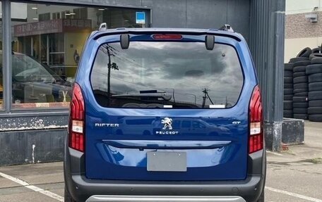 Peugeot Rifter I, 2024 год, 1 535 000 рублей, 6 фотография