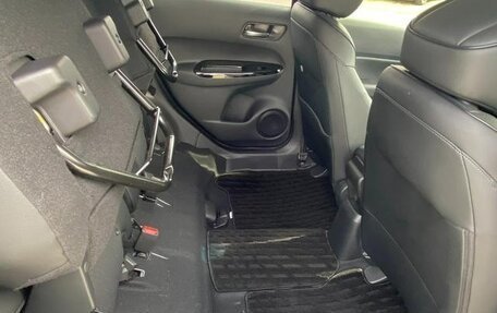 Honda Fit, 2022 год, 1 000 000 рублей, 17 фотография