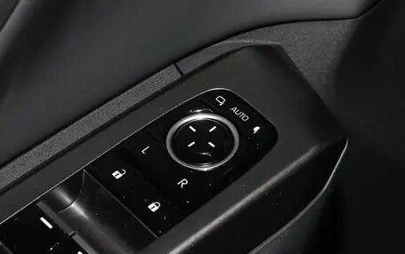 Toyota RAV4, 2026 год, 4 500 548 рублей, 9 фотография