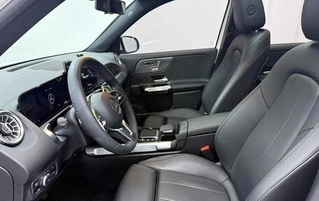 Mercedes-Benz GLB, 2022 год, 2 090 000 рублей, 5 фотография
