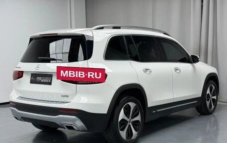Mercedes-Benz GLB, 2022 год, 2 090 000 рублей, 4 фотография