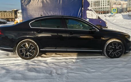 Volkswagen Passat B8 рестайлинг, 2016 год, 2 050 000 рублей, 1 фотография