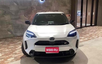 Toyota Yaris Cross, 2023 год, 1 750 000 рублей, 1 фотография