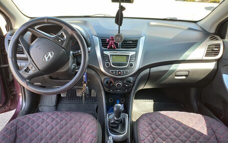 Hyundai Solaris II рестайлинг, 2013 год, 749 000 рублей, 7 фотография