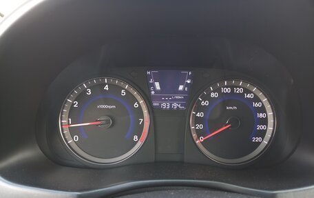 Hyundai Solaris II рестайлинг, 2013 год, 749 000 рублей, 8 фотография